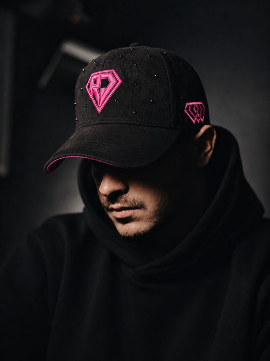 RJ Hats Snapback LEGACY – Edición Negra & Morado con Perlas
