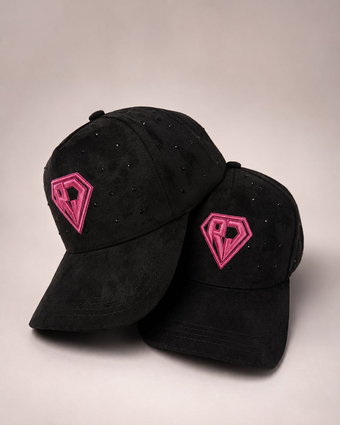 RJ Hats Snapback LEGACY – Edición Negra & Morado con Perlas