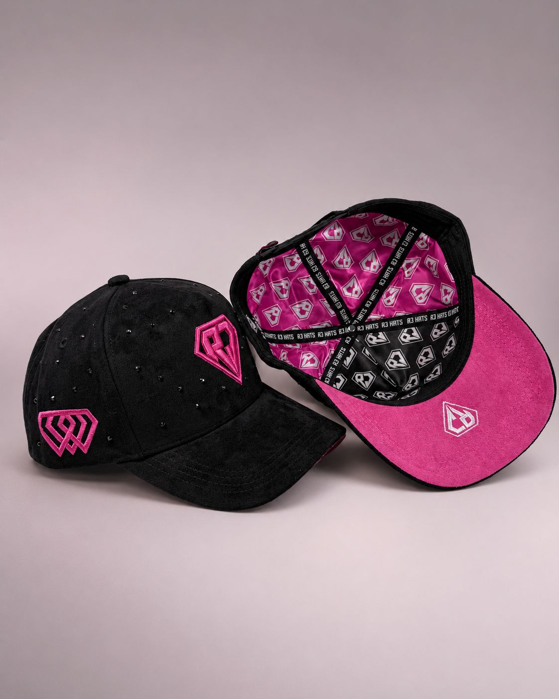 RJ Hats Snapback LEGACY – Edición Negra & Morado con Perlas