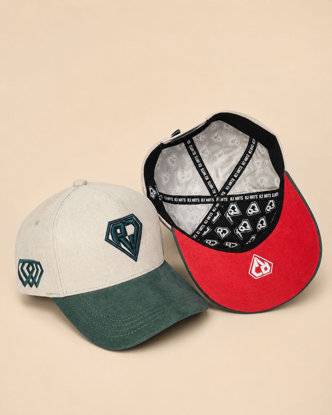 RJ Hats - Snapback Legacy Blanca con Visera Verde y Interior Rojo
